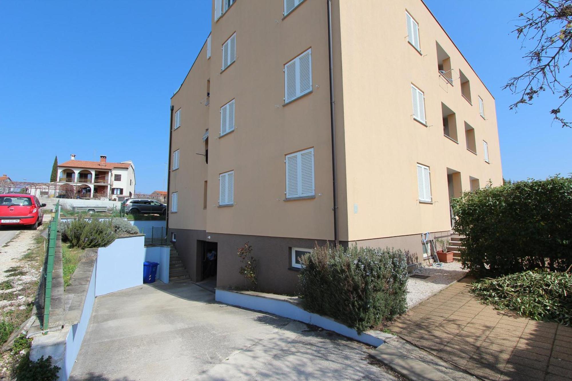 Apartment Adi Ровинь Экстерьер фото